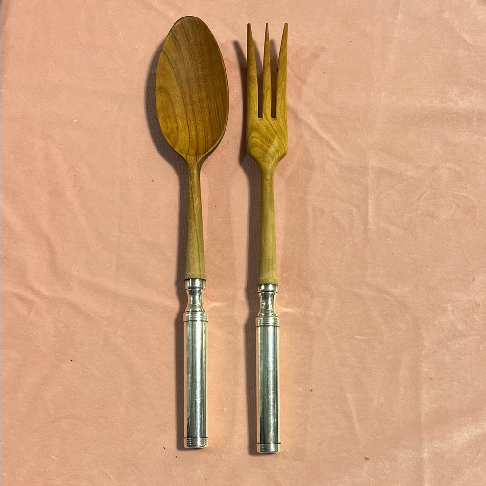 Wood and Sterling serving set.  Pre owned.